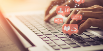 Instagram Shopping: What Is It and How to Set Up [Ultimate Guide]