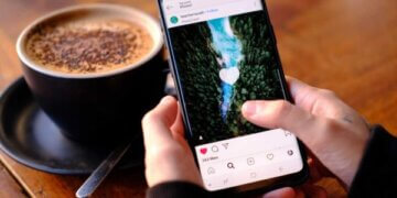 How to post a gif on Instagram [Ultimate Guide]