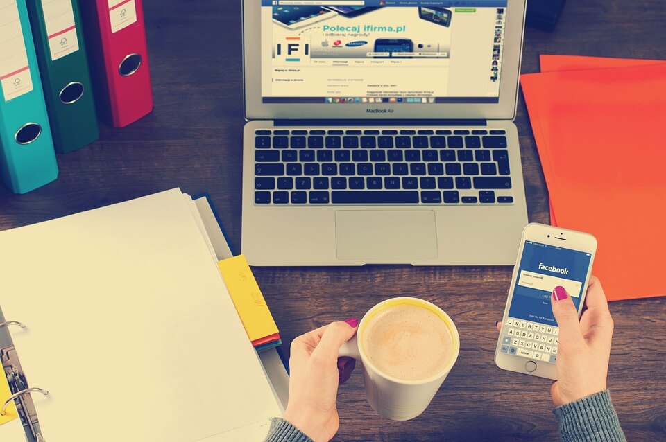 woman working on notebook